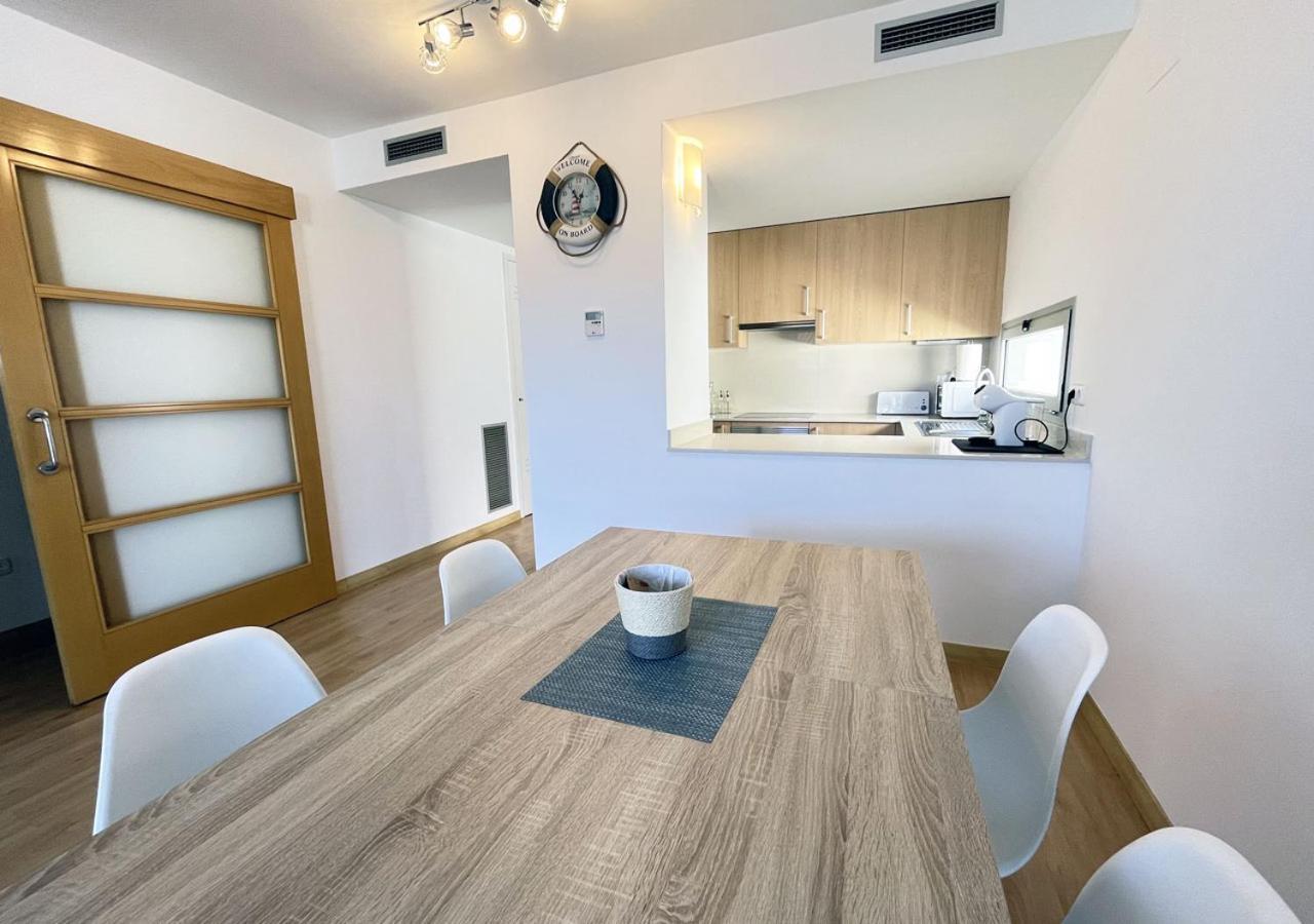 2-bedroom Brand New Steps From The Appartement